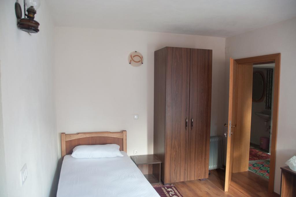 Aste Guesthouse Τροπόγια Δωμάτιο φωτογραφία