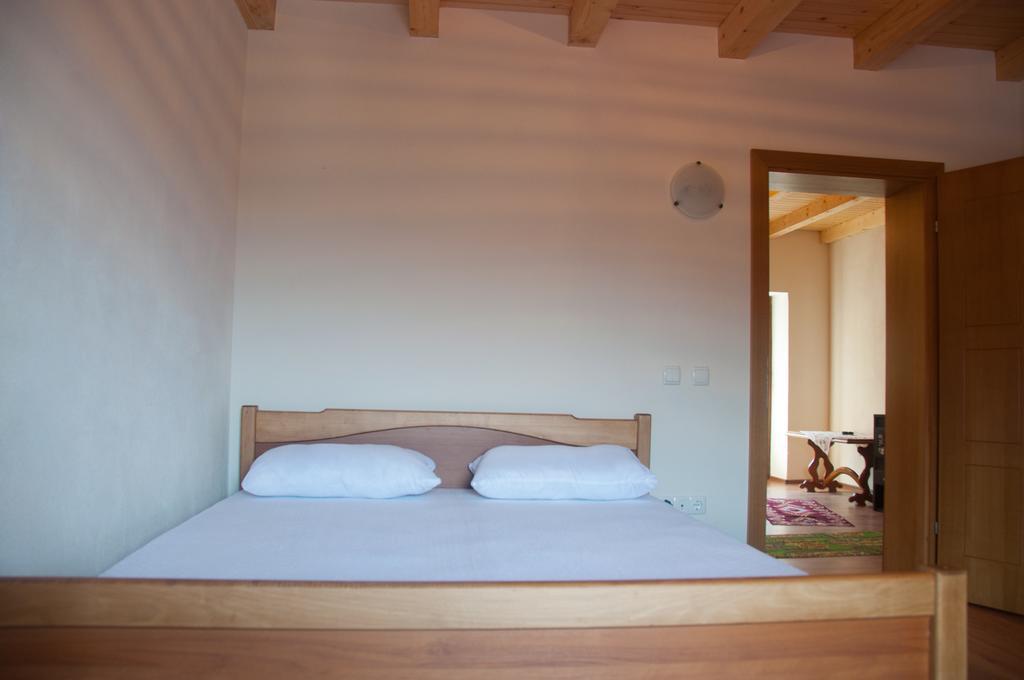 Aste Guesthouse Τροπόγια Δωμάτιο φωτογραφία